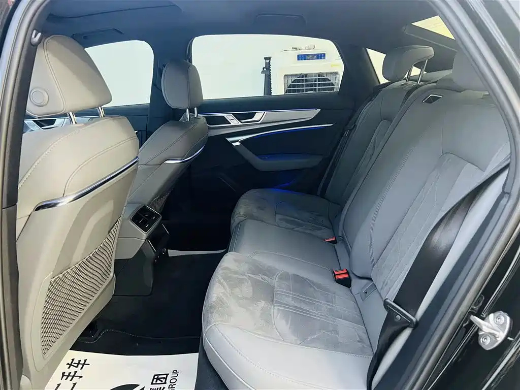 AUDI A6L 2023