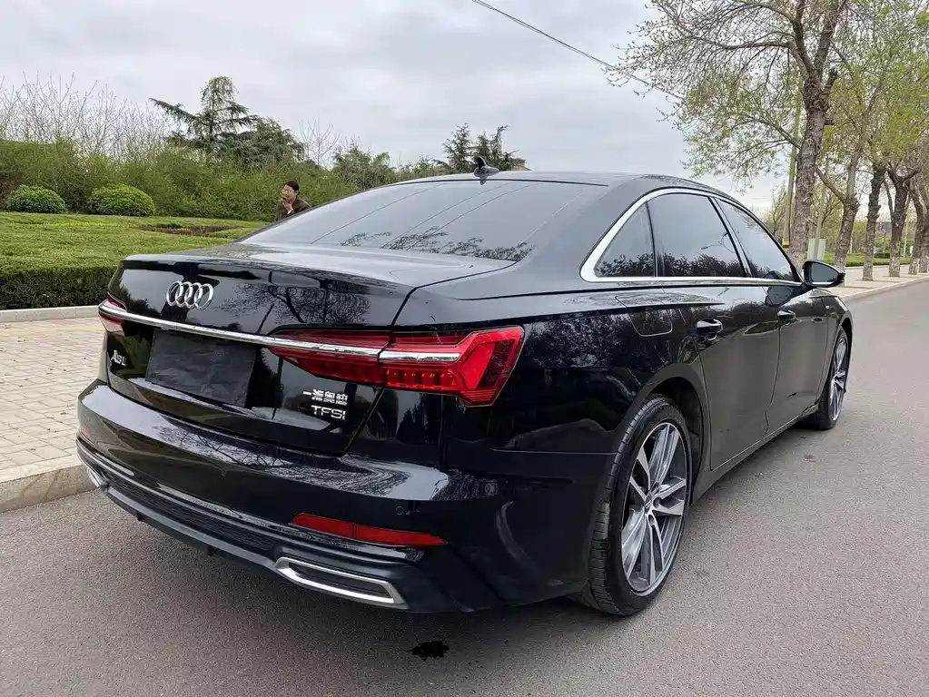 AUDI A6L 2021