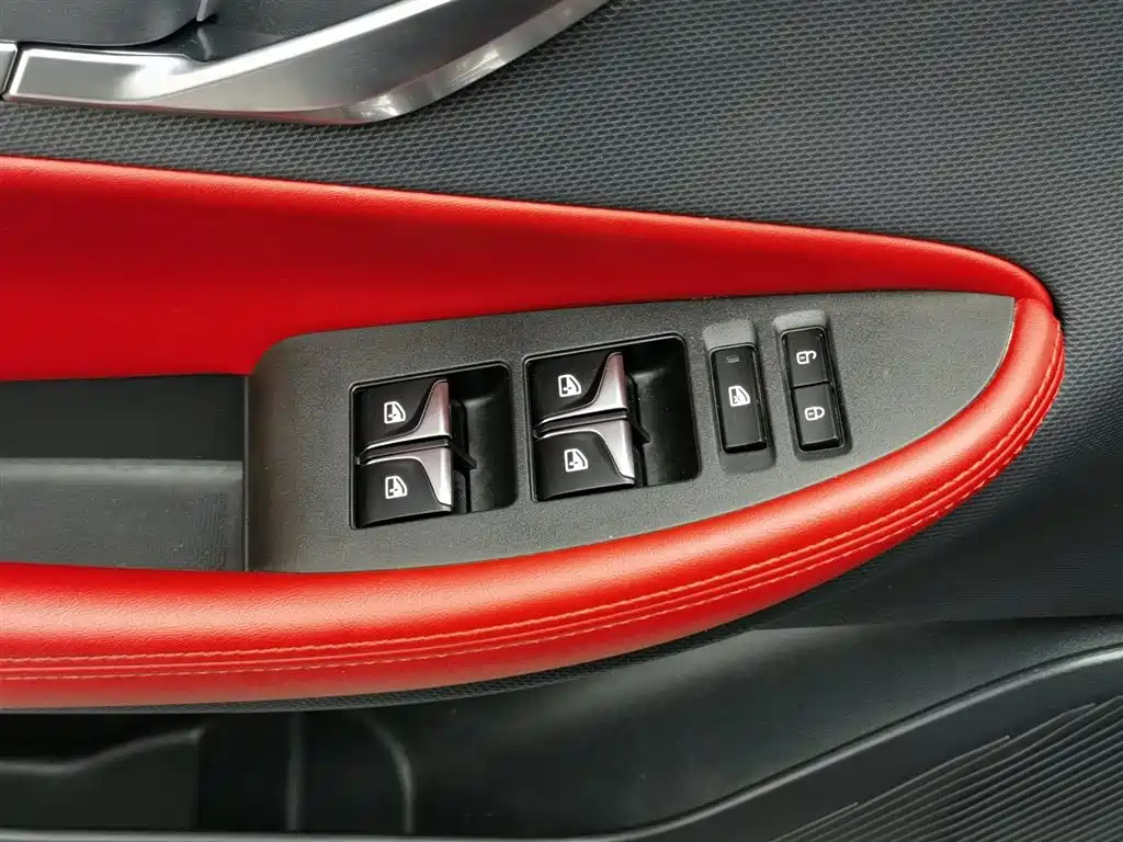 CHANGAN UNI-T 2020