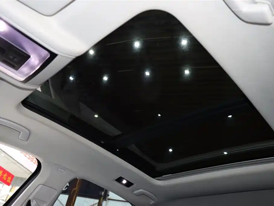 VOLKSWAGEN PASSAT 2020