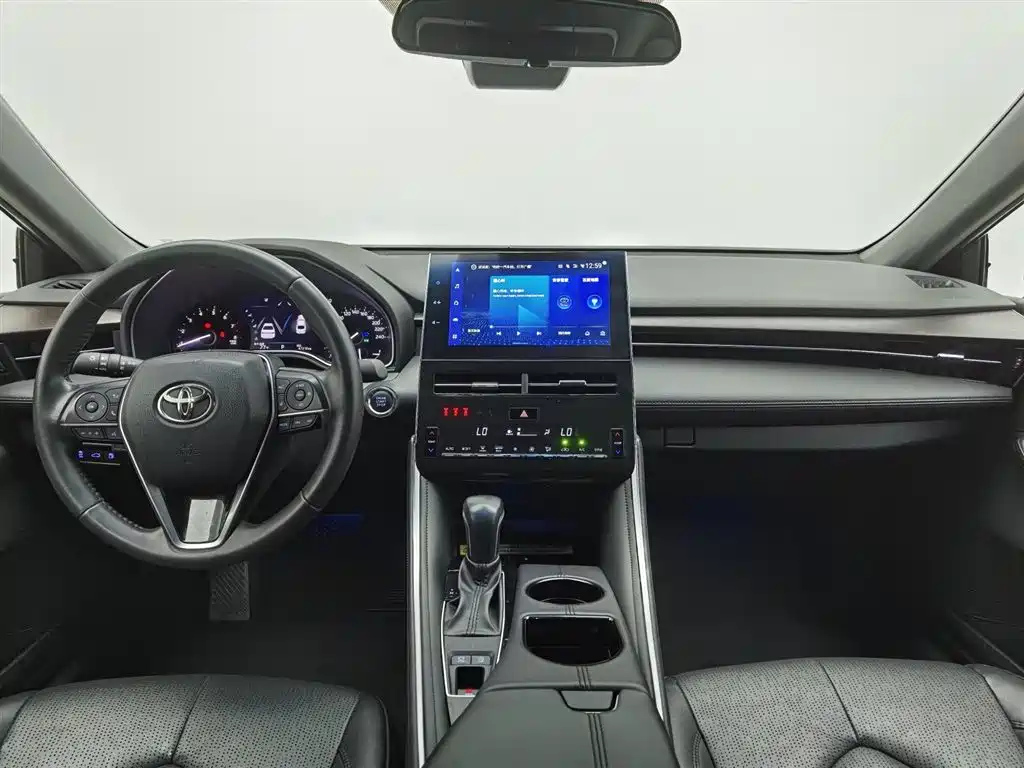 TOYOTA AVALON 2022