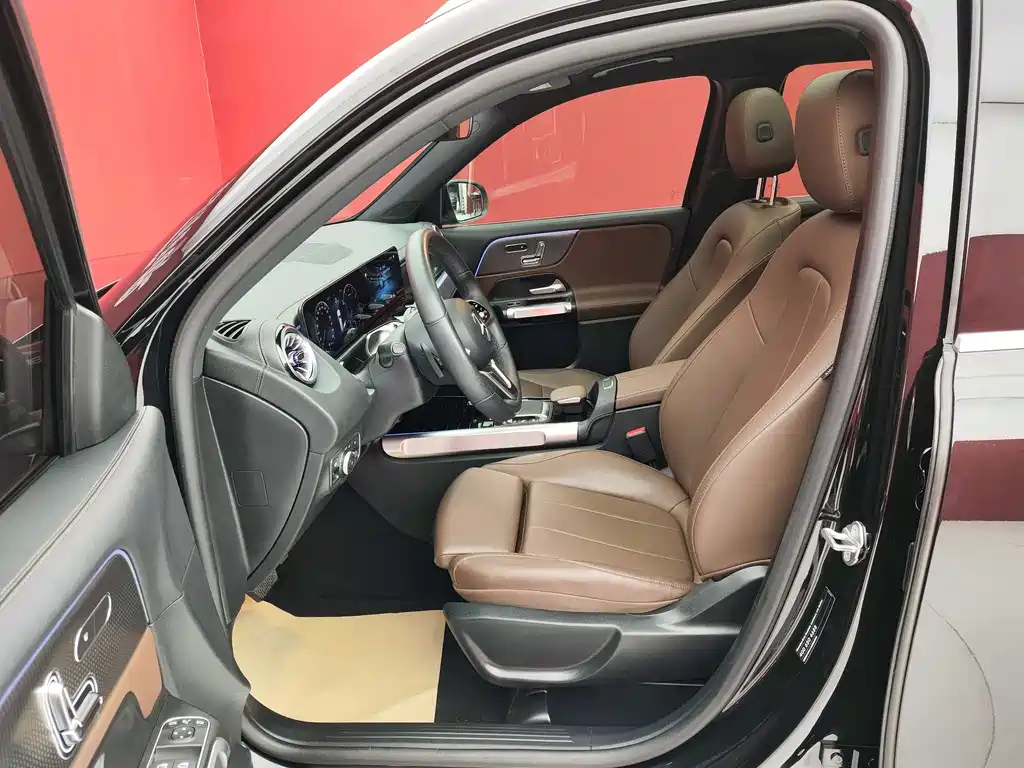 MERCEDES BENZ GLB 2022
