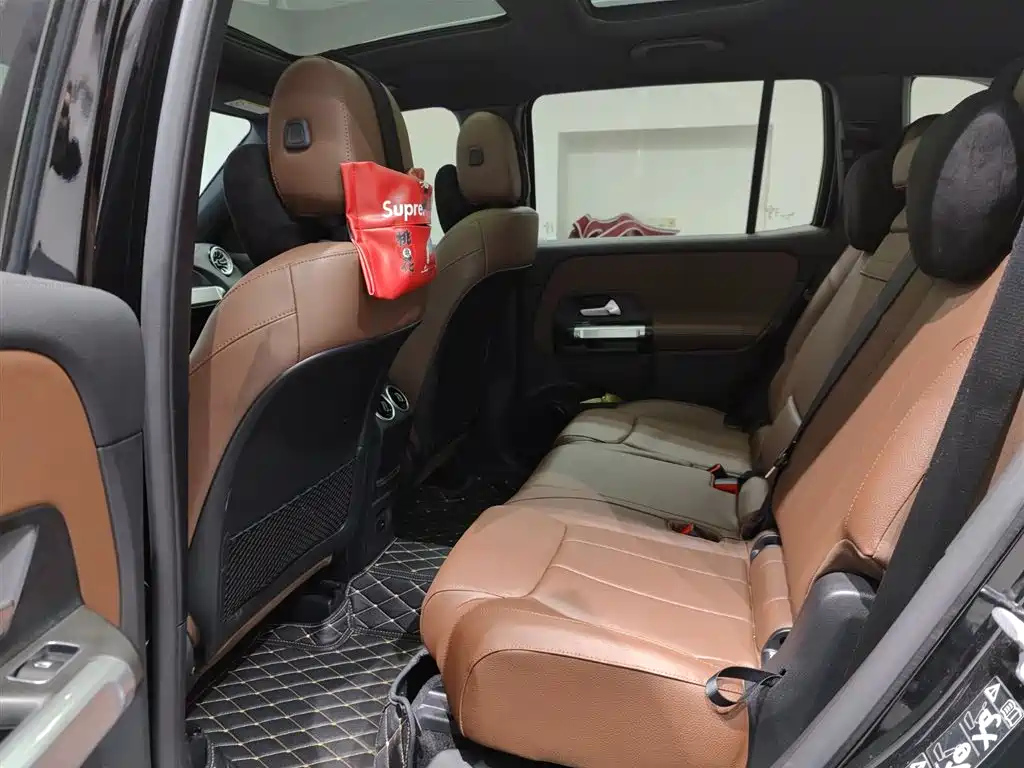MERCEDES BENZ GLB 2022