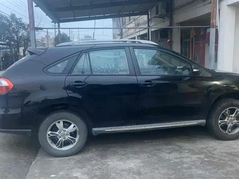 BYD S6 2013