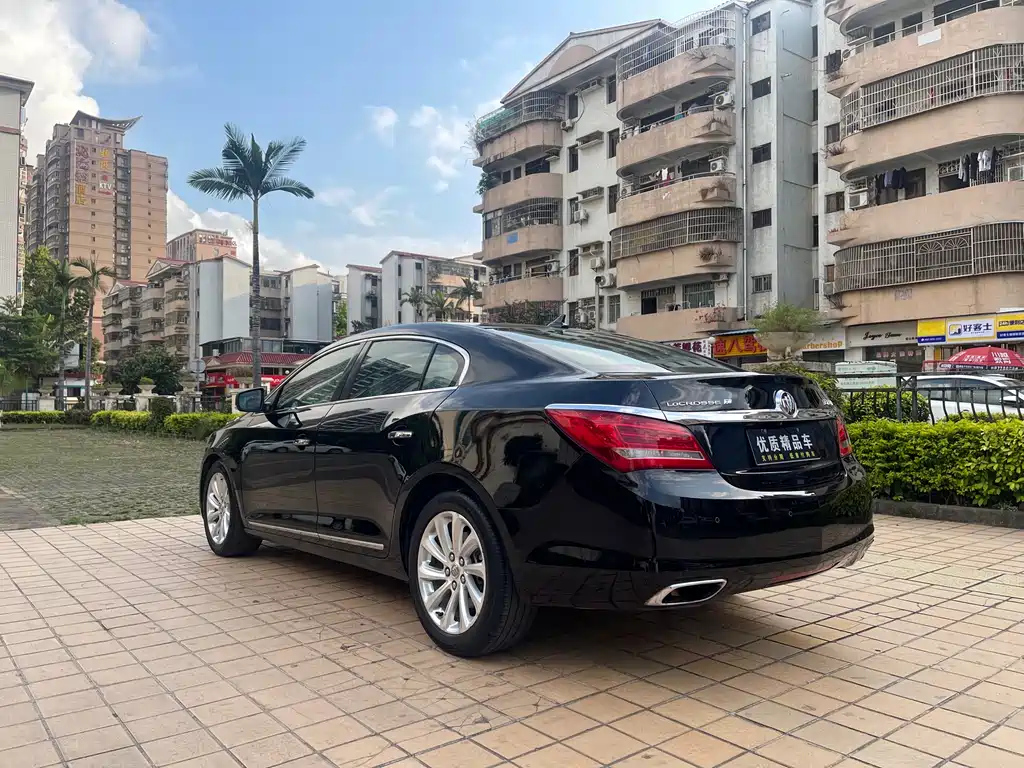 BUICK LACROSSE 2015
