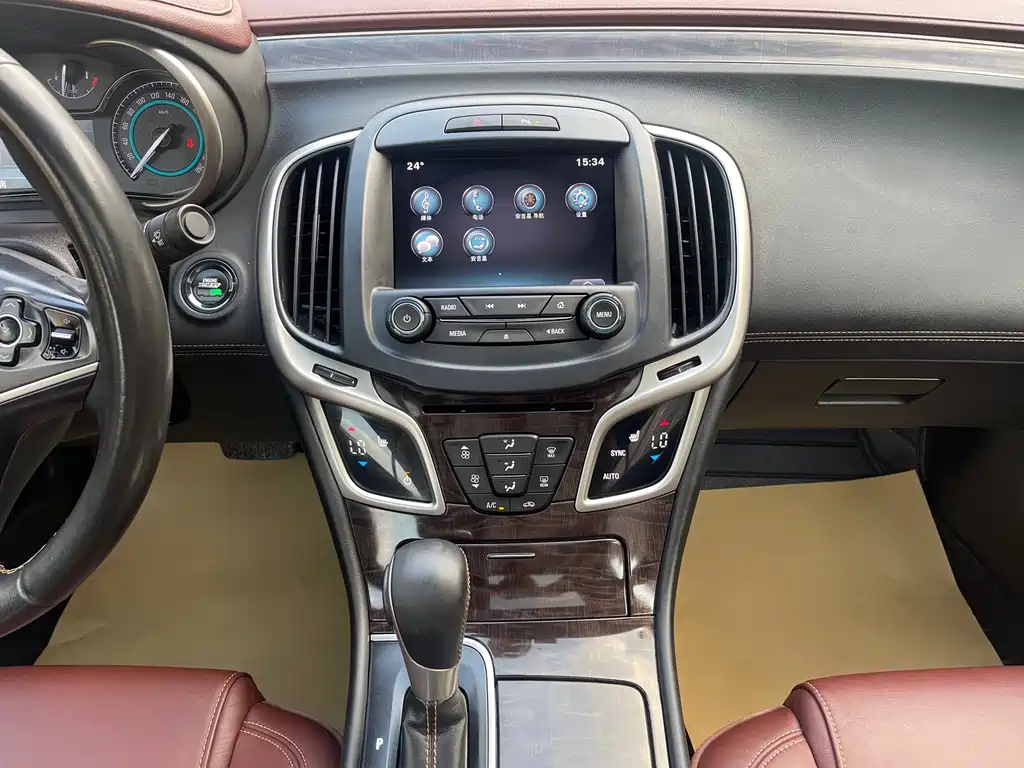 BUICK LACROSSE 2015