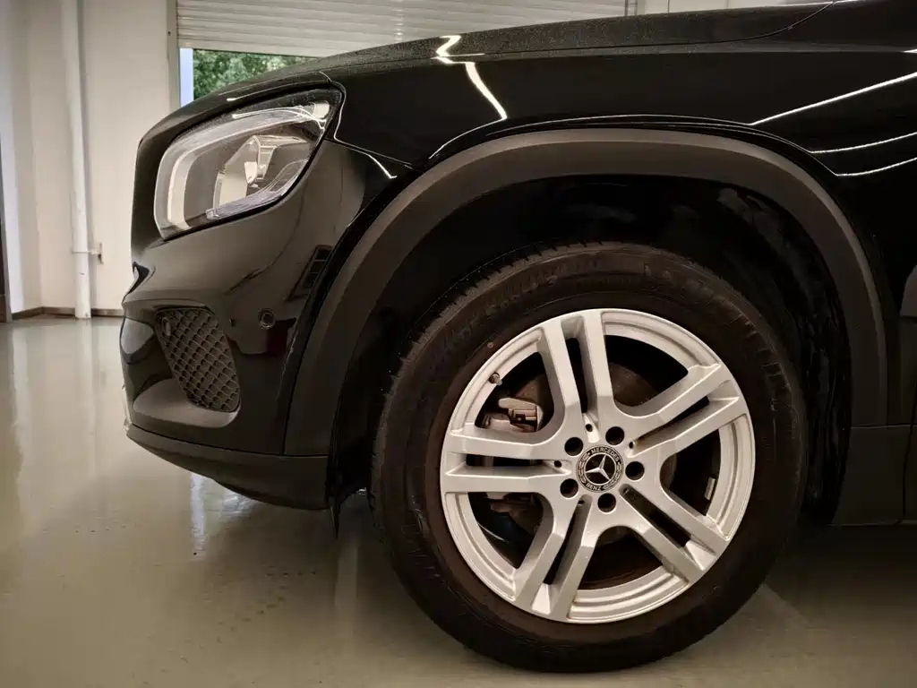 MERCEDES BENZ GLB 2022