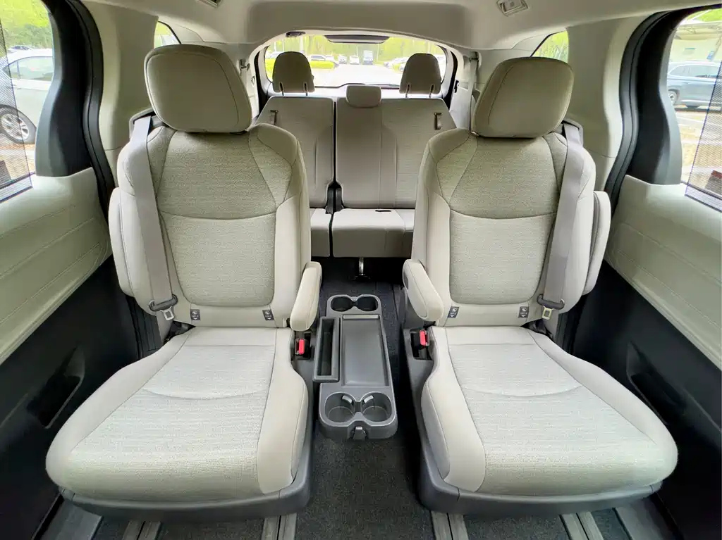 TOYOTA SIENNA SIENNA 2023