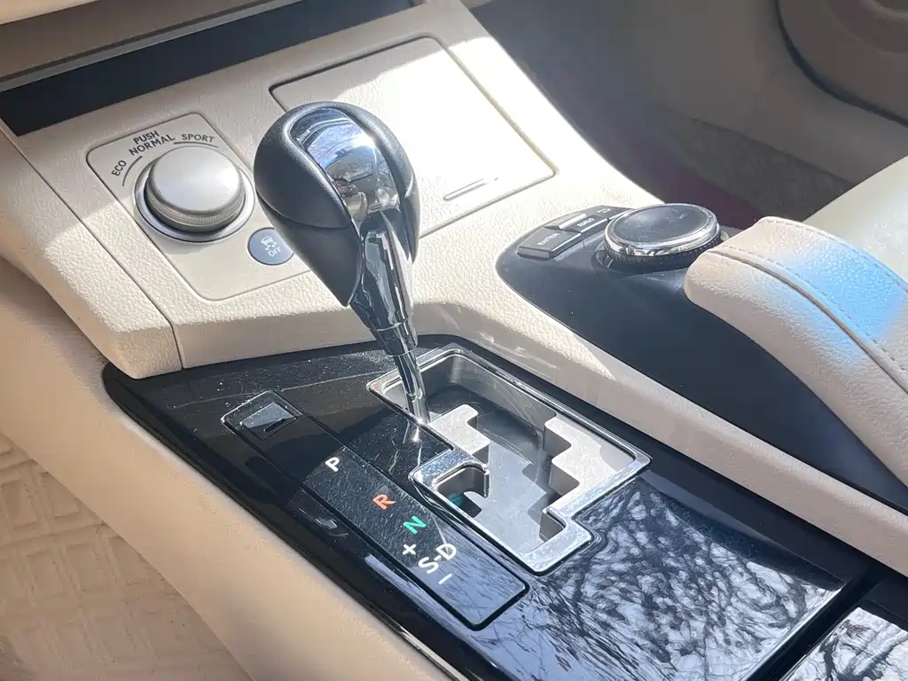 LEXUS ES 2014