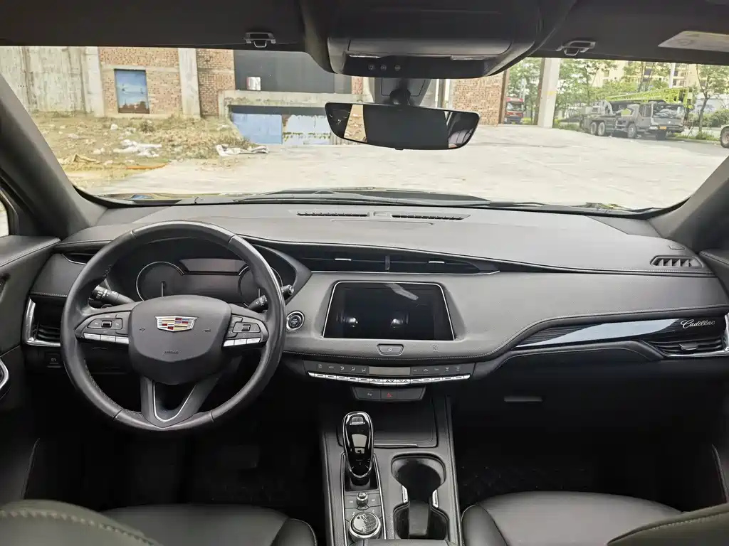 CADILLAC XT4 2020
