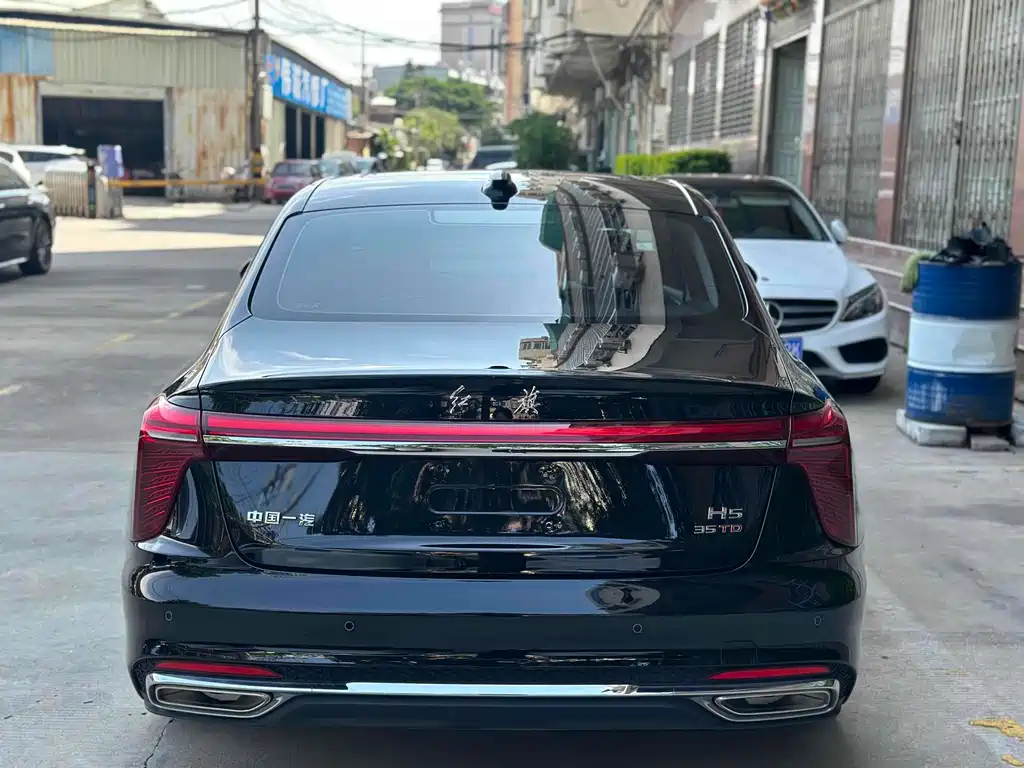 HONGQI H5 2025
