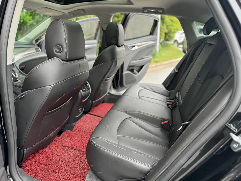 BUICK LACROSSE 2022