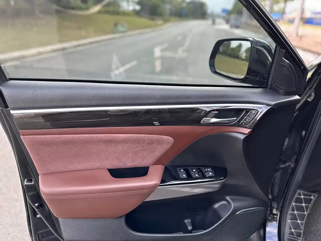 TRUMPCHI GS8 2018