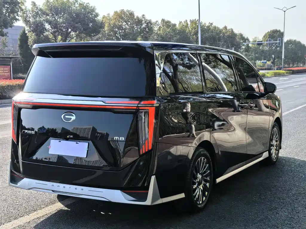 TRUMPCHI M8 2023