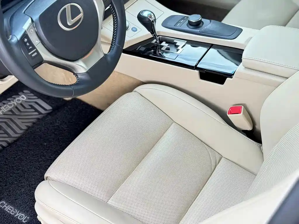 LEXUS ES 2014