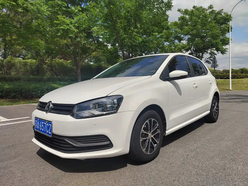 VOLKSWAGEN POLO 2018