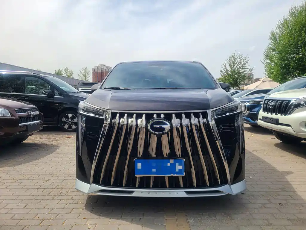 TRUMPCHI M8 2023