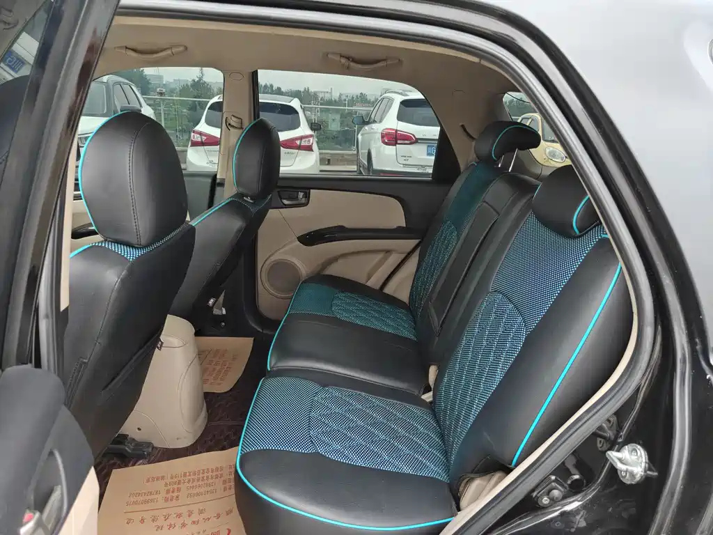 KIA SPORTAGE 2012