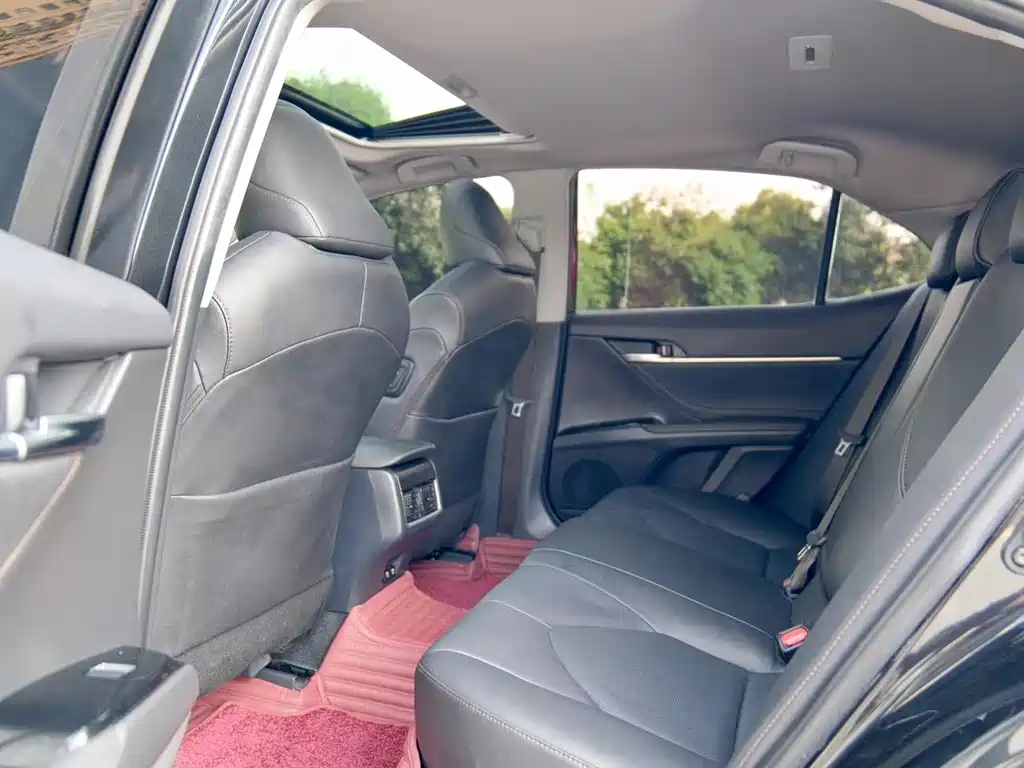 TOYOTA CAMRY 2022