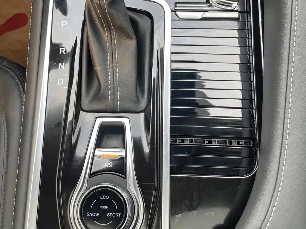CHANGAN CS95 2019