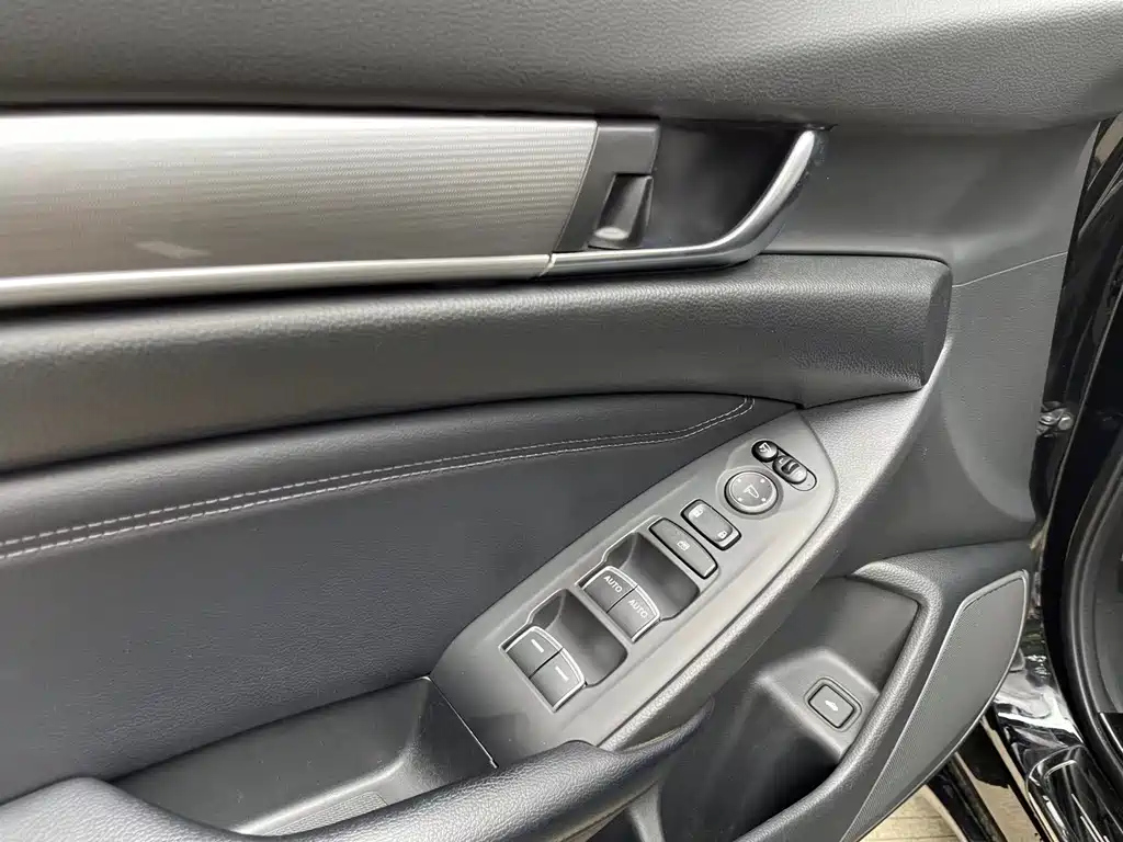 HONDA ACCORD 2020