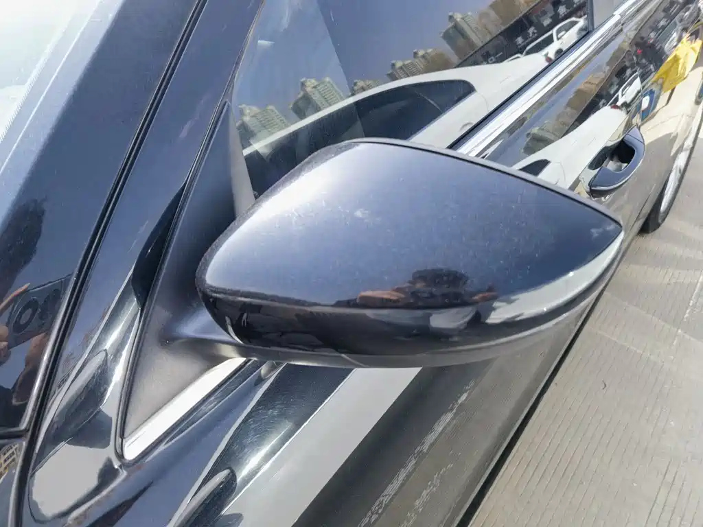 VOLKSWAGEN LAVIDA 2016