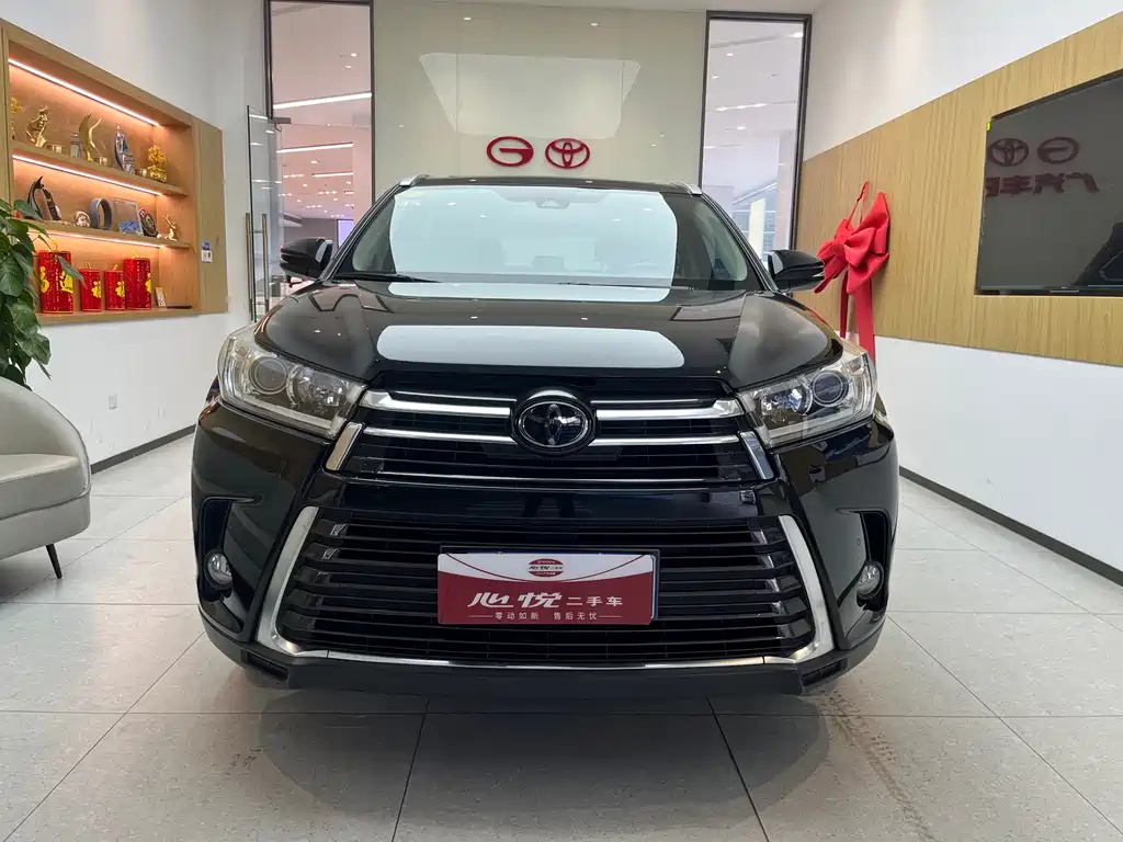 TOYOTA HIGHLANDER 2018