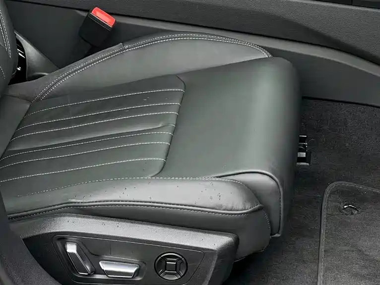 AUDI A6L 2023