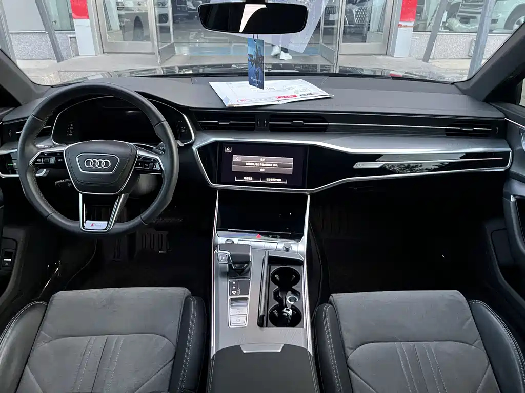 AUDI A6L 2022