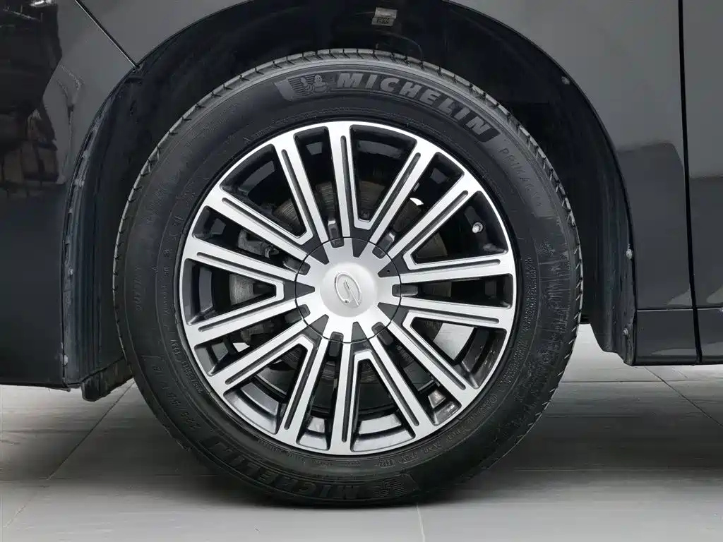 TRUMPCHI M8 2022