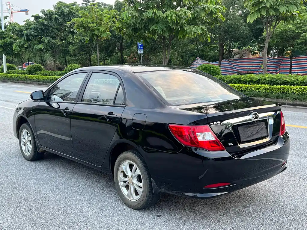 BYD F3 2015