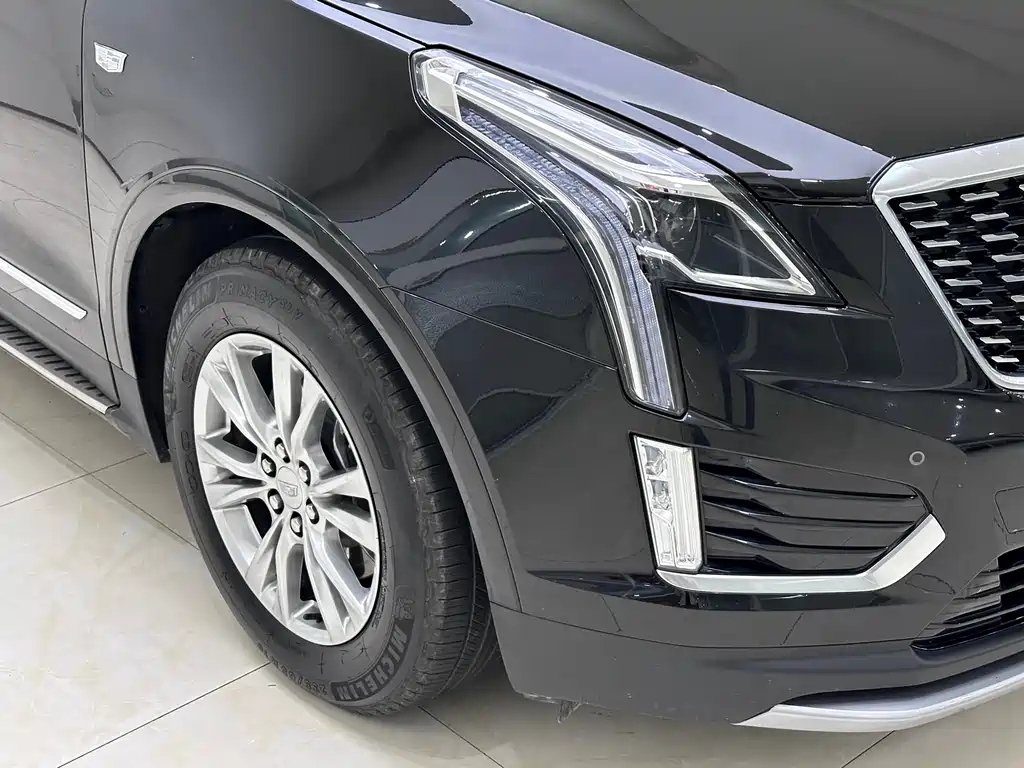 CADILLAC XT5 2022