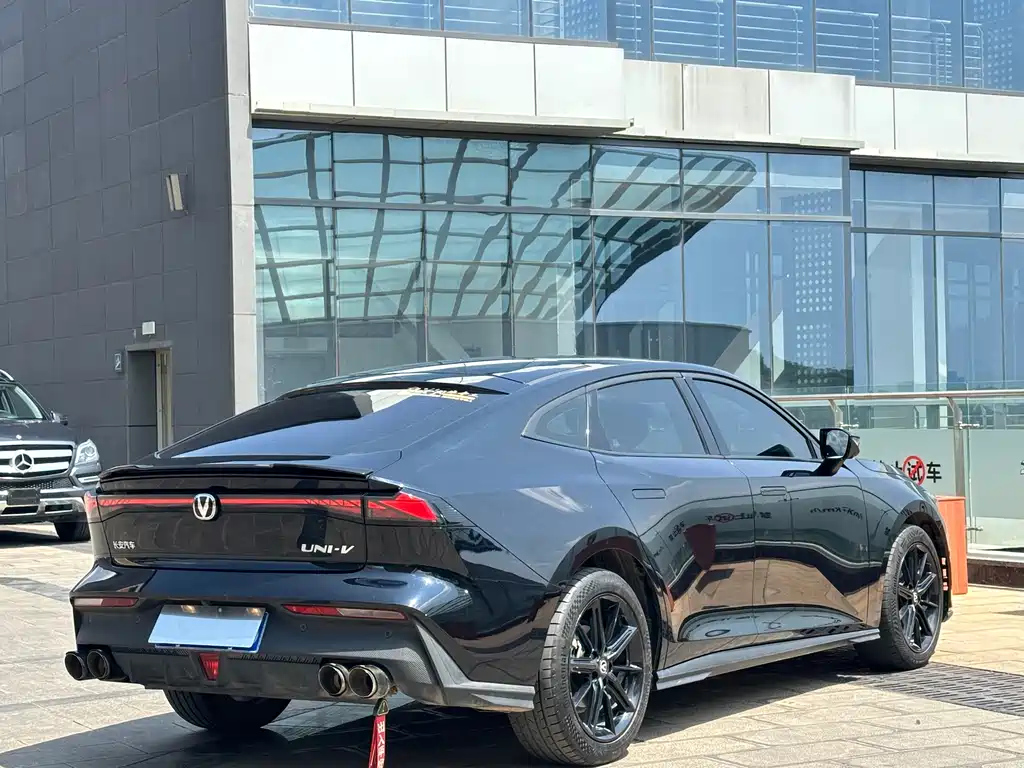 CHANGAN UNI-V 2022