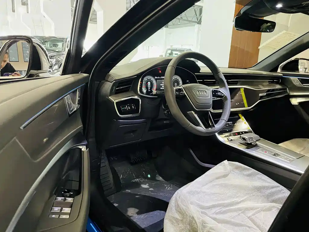 AUDI A6L 2023