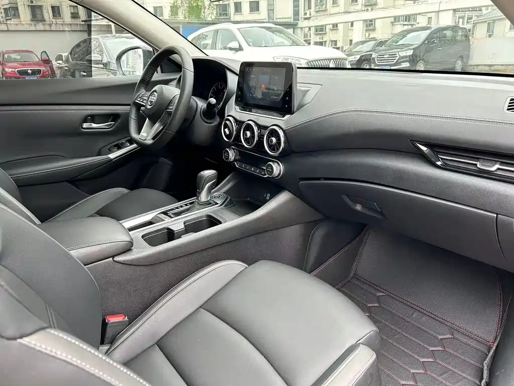 NISSAN SYLPHY 2021
