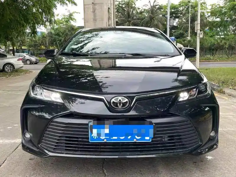 TOYOTA COROLLA 2024