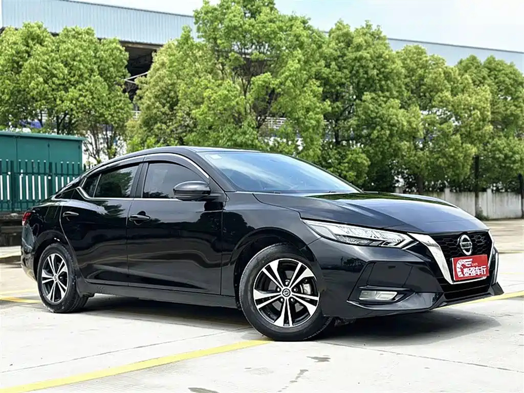 NISSAN SYLPHY 2020