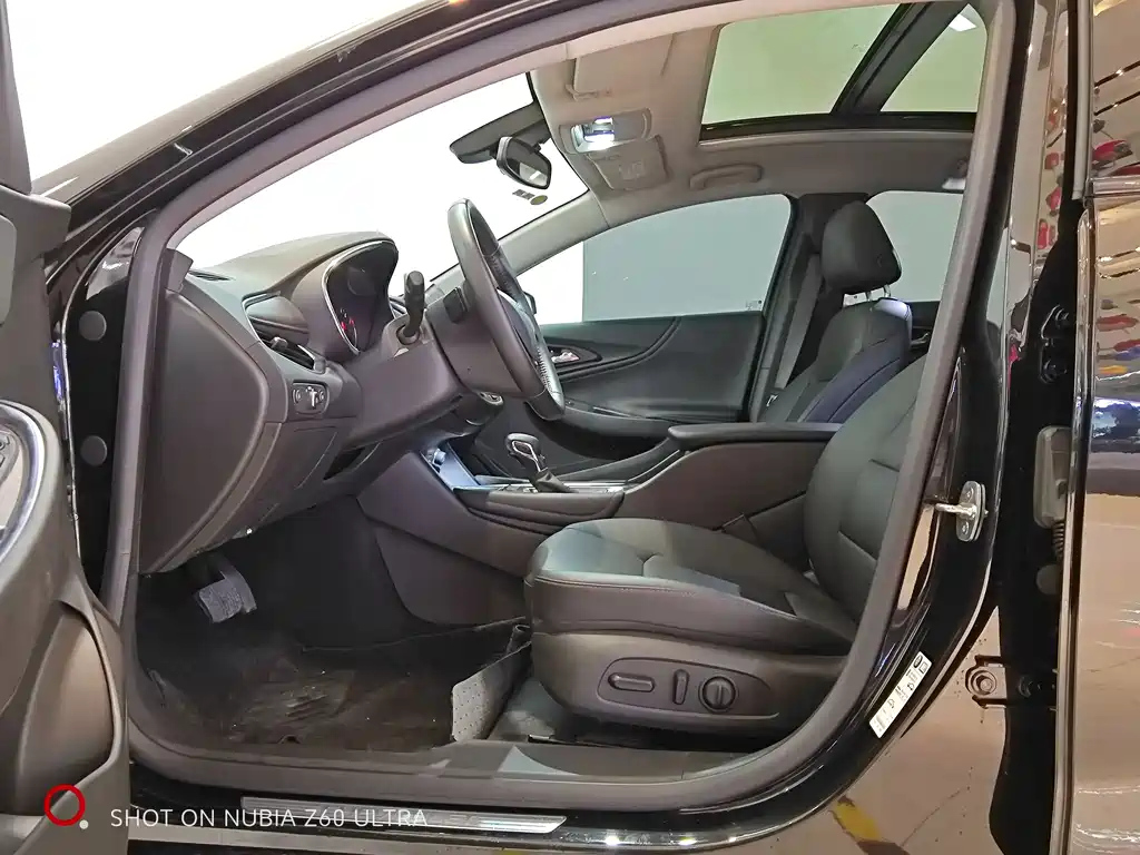 CHEVROLET MALIBU XL 2023