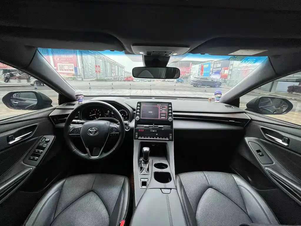 TOYOTA AVALON 2020