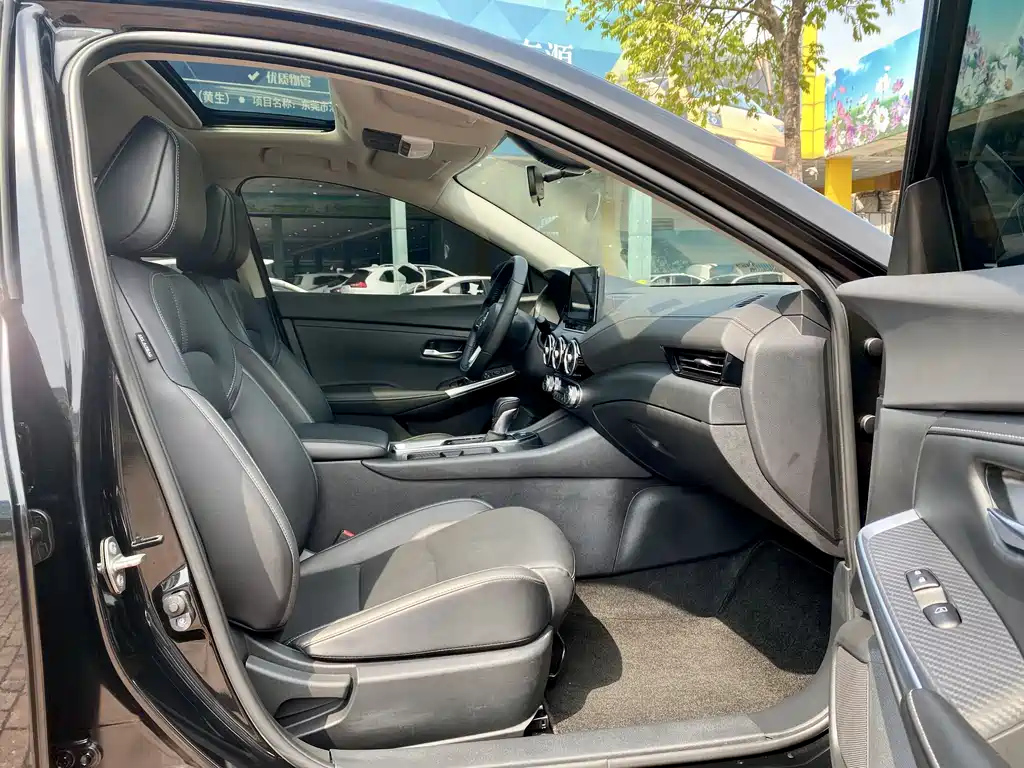 NISSAN SYLPHY 2022