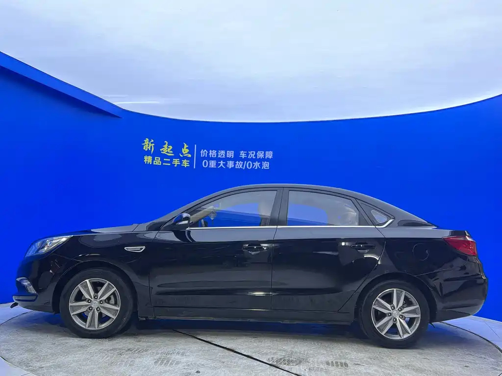 CHANGAN EADO 2015