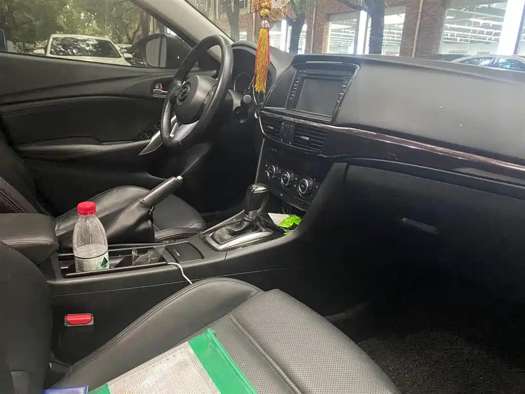 MAZDA ATENZA 2015