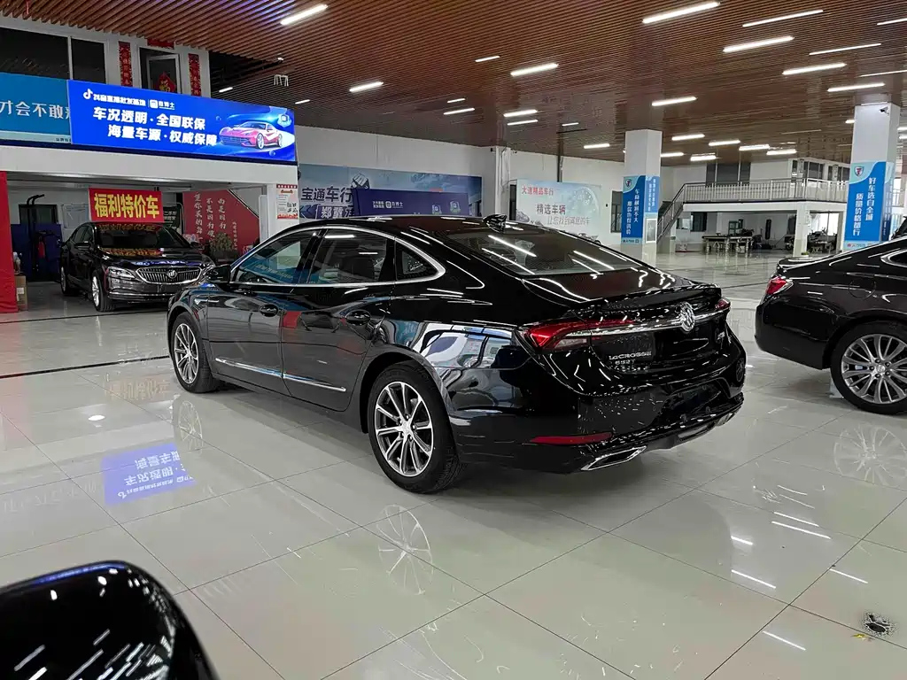 BUICK LACROSSE 2020