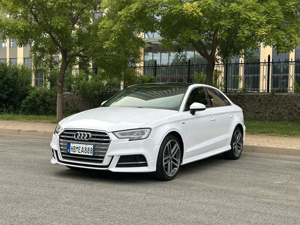 AUDI A3 2020