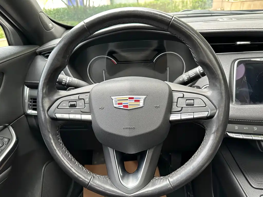 CADILLAC XT4 2020