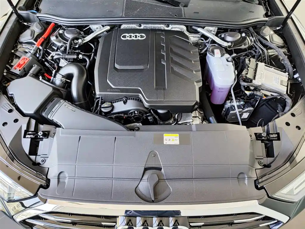 AUDI A6L 2024