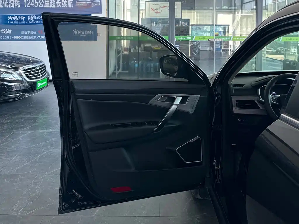 GEELY AUTO BOYUE 2021