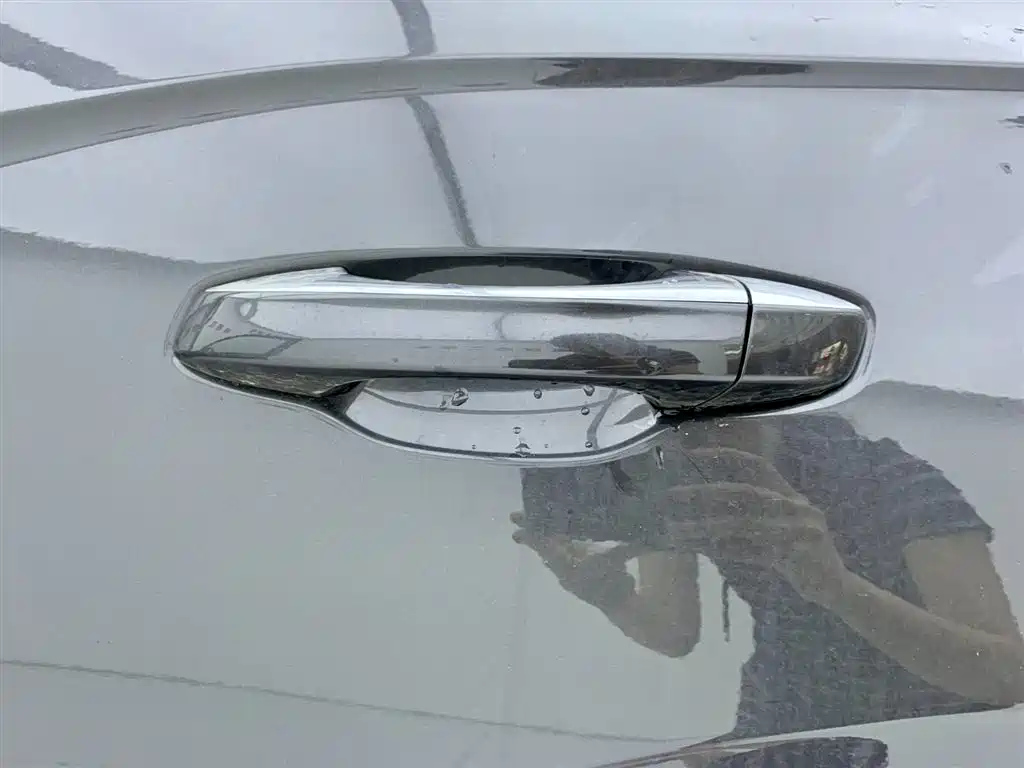 VOLKSWAGEN TAYRON 2023