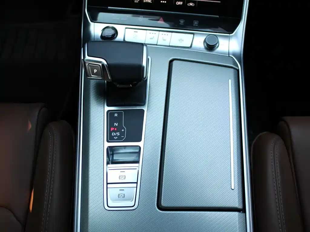 AUDI A6L 2023