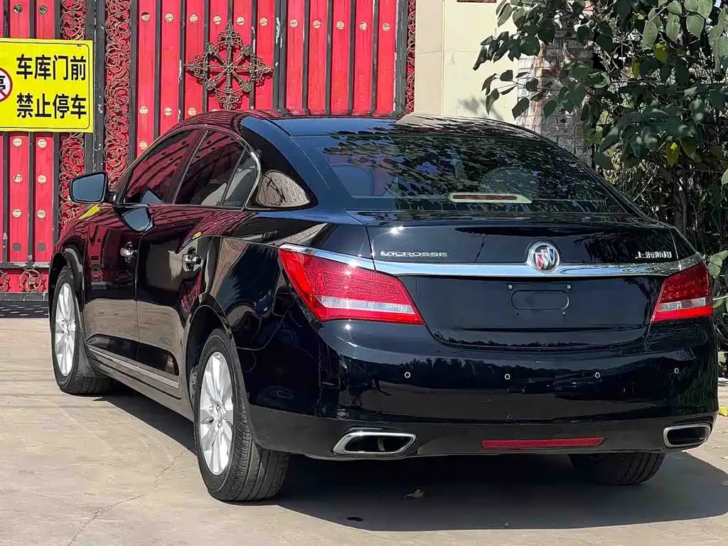 BUICK LACROSSE 2015